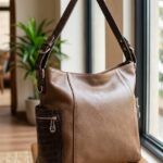 Bag made of genuine leather – luxurious details and stylish design