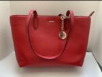 ⁦Original DKNY shoulder bag Leather material⁩ - الصورة ⁦2⁩