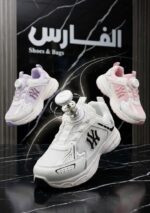 ⁦سنيكرز بنات زر دوار ابيض⁩ - الصورة ⁦3⁩