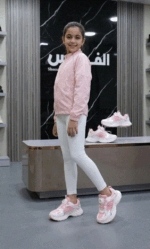 ⁦سنيكرز بنات زر دوار بينك⁩ - الصورة ⁦2⁩