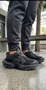 ⁦سنيكرز Balenciaga تريندى للرجال اسود⁩ - الصورة ⁦2⁩