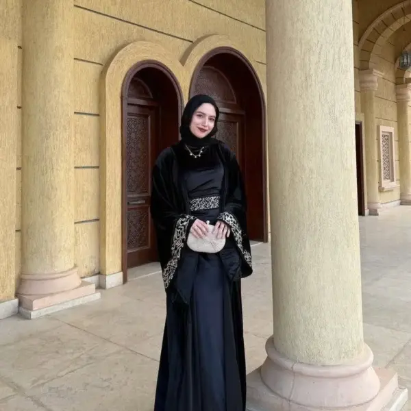 عبايه سلطانة